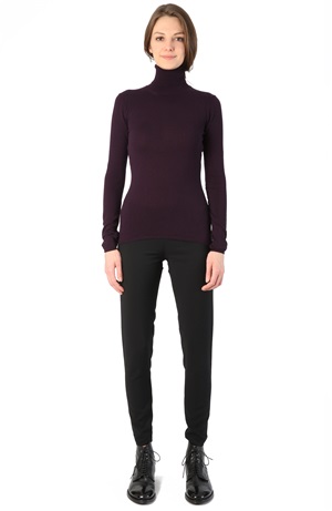 TURTLENECK CASHMERE TEE BLACKCURRANT