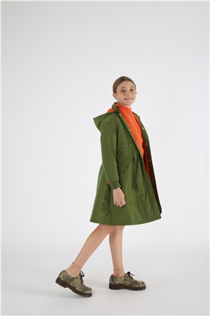 Parka Waterproof in green color 